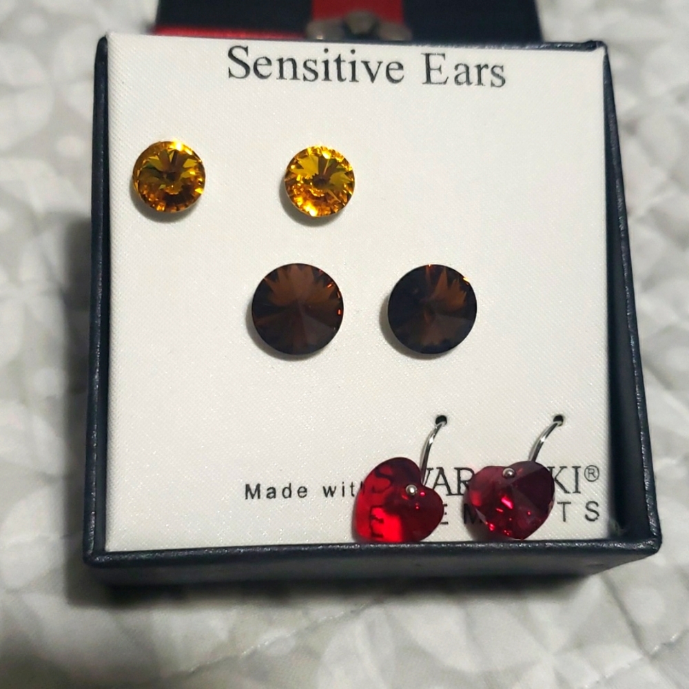 NEW!!!Swarovski Elements  Earrings!